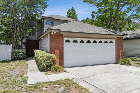 8278 COPPERFIELD Circle W Jacksonville FL 32244