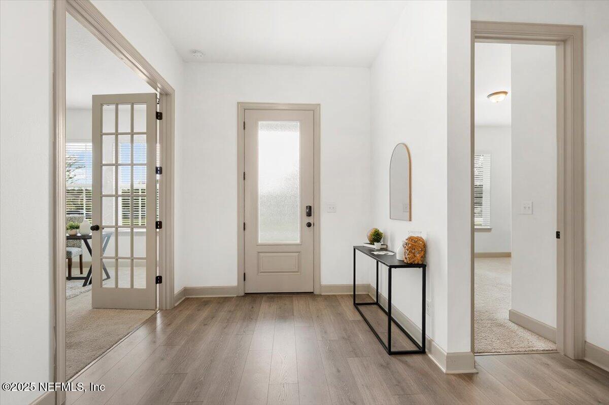 982 OAKLAND HILLS Avenue