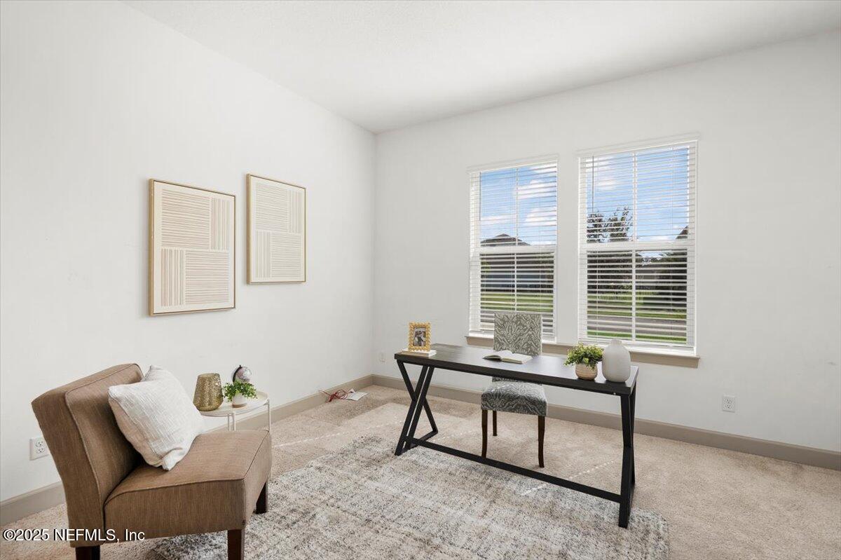 982 OAKLAND HILLS Avenue