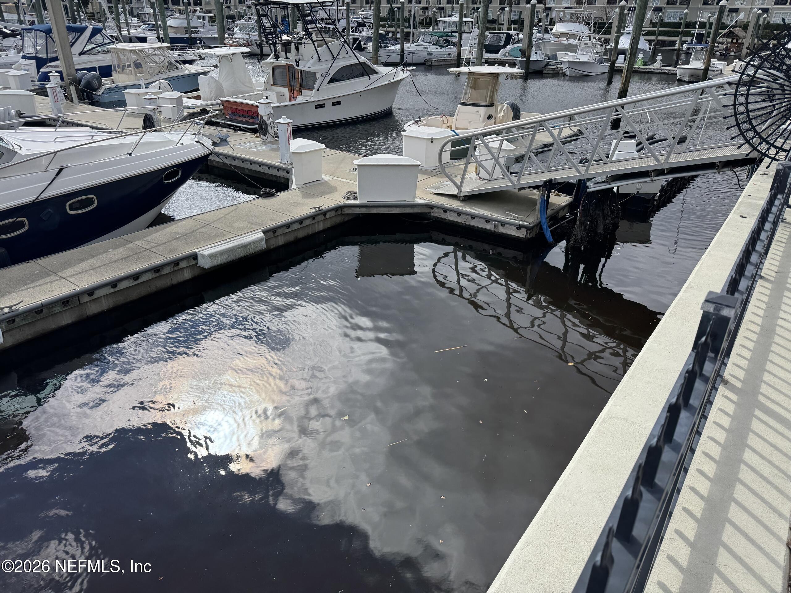 0 ATLANTIC Boulevard B1