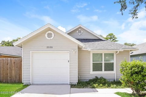 Photo of 2520 TOWNSQUARE Drive, Jacksonville, FL 32216 (MLS # 2129444)