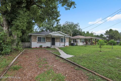 A home in Jacksonville