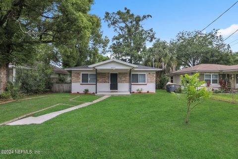 A home in Jacksonville