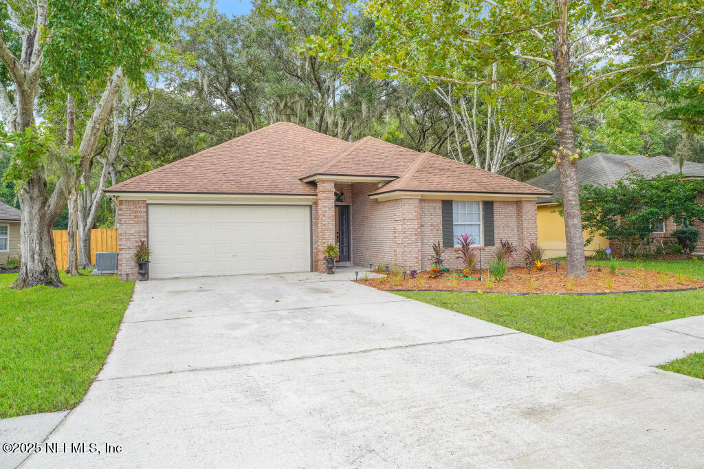 1376 RUNNING BROOK Court