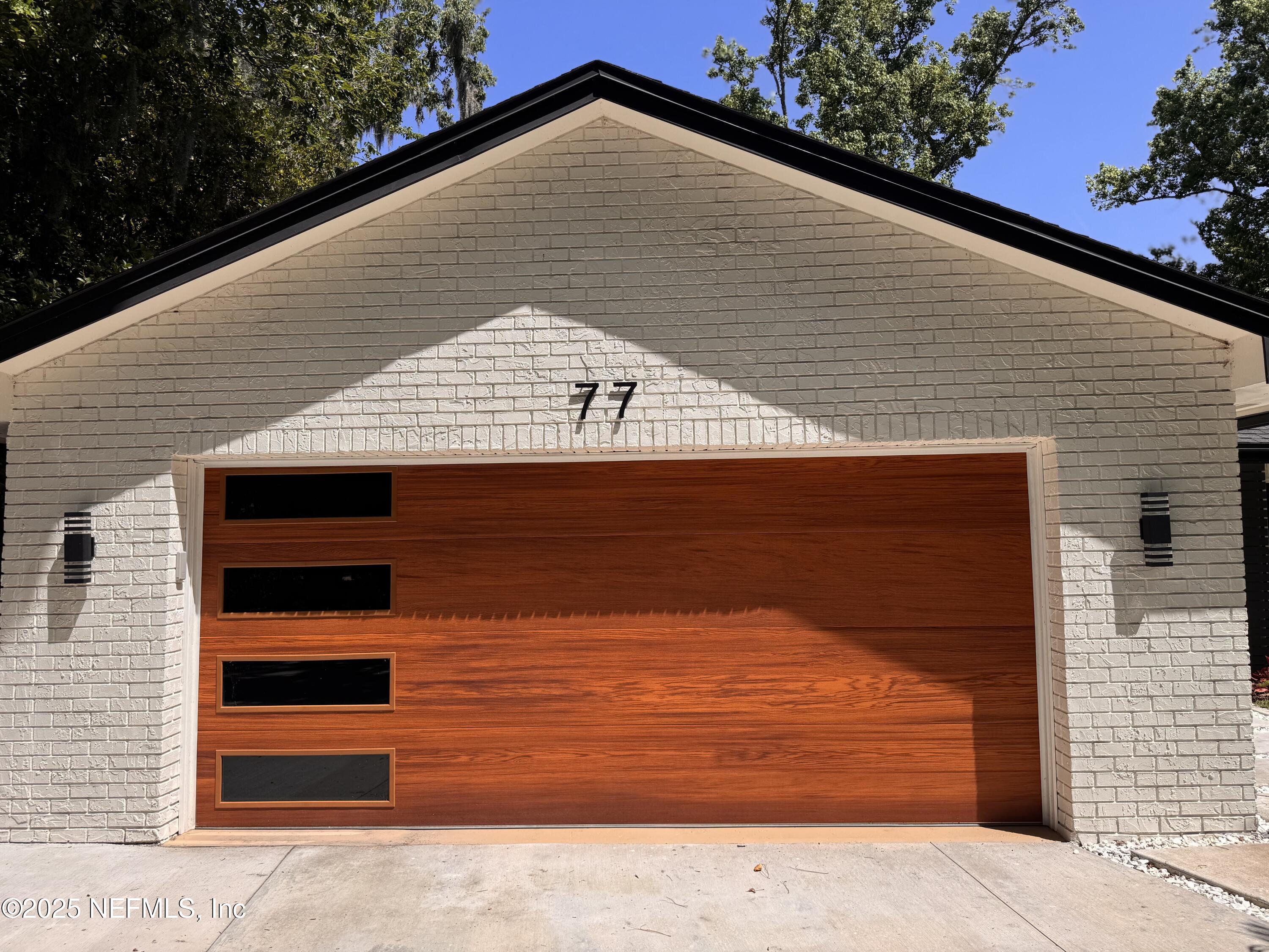 77 SANCHEZ Drive E