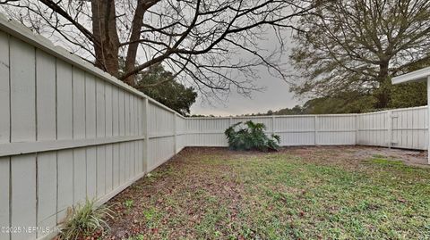 A home in Middleburg