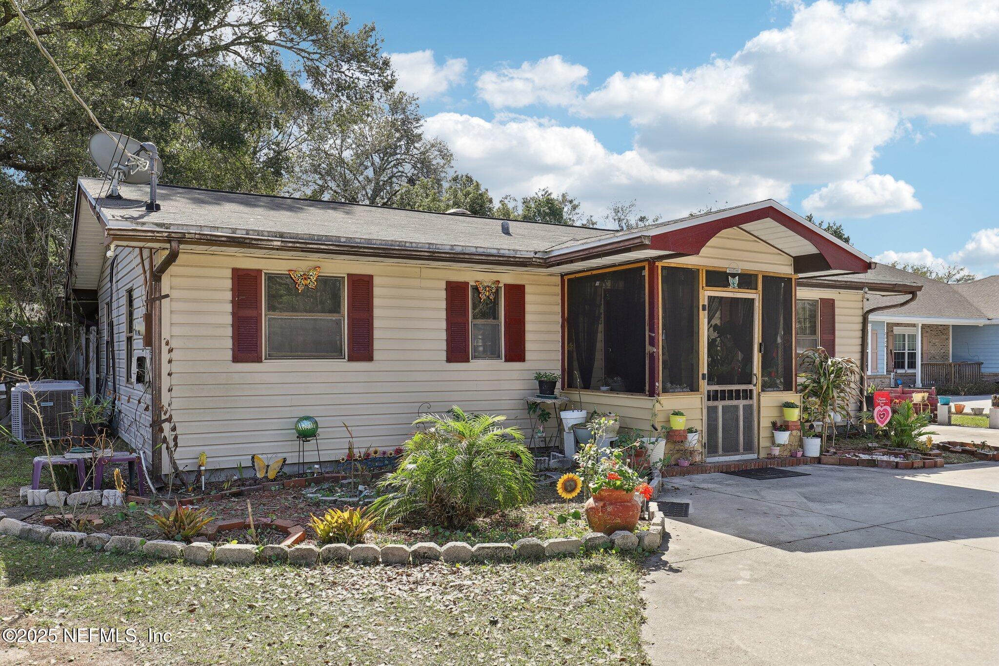 2127 DIANA Drive