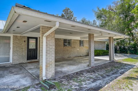 A home in Palatka