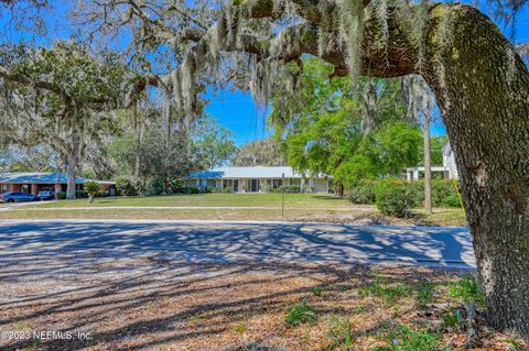 A home in Palatka