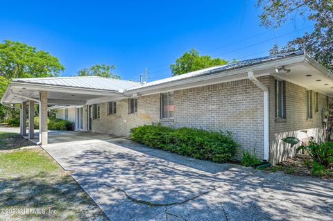 A home in Palatka