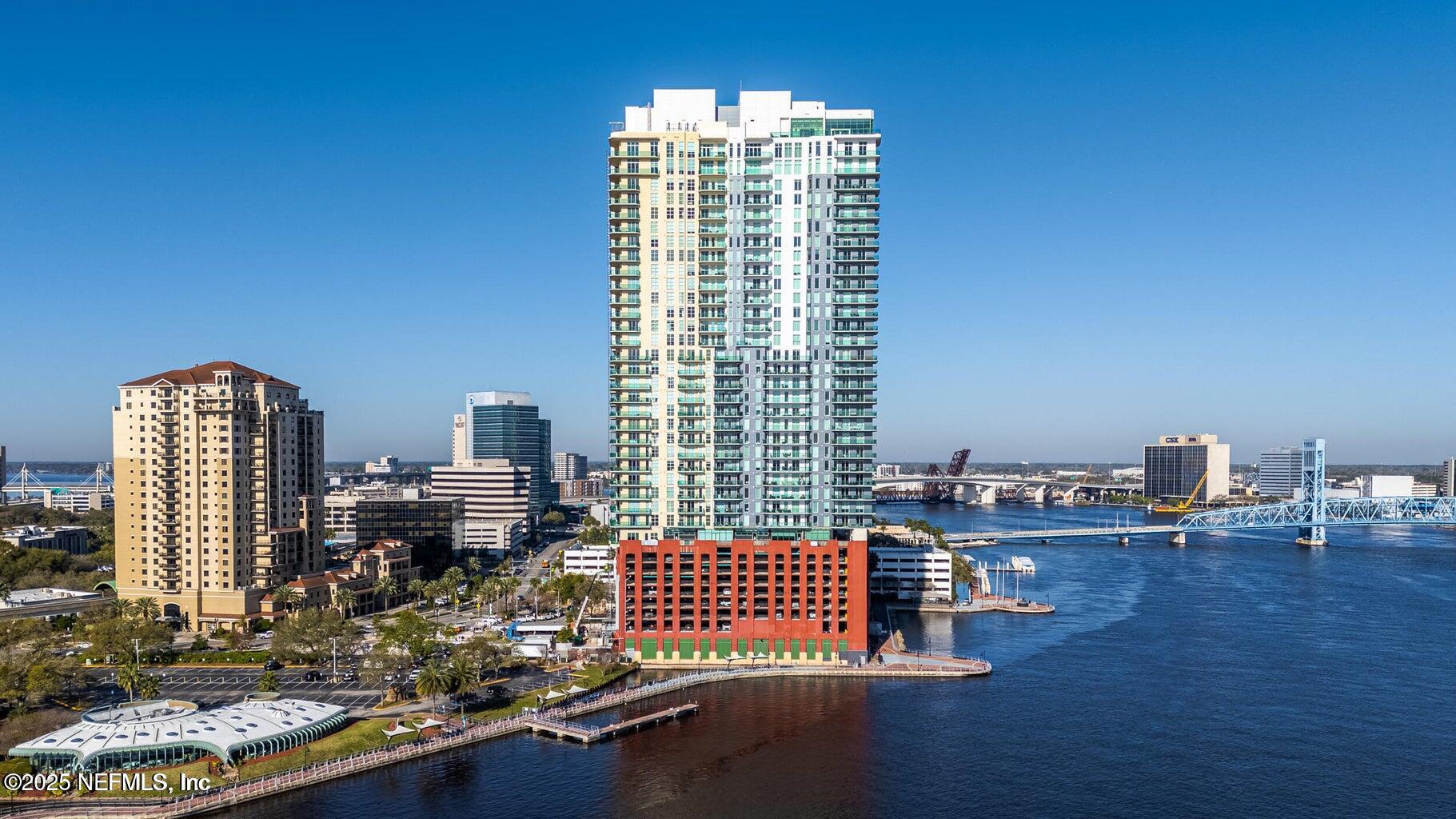 1431 RIVERPLACE Boulevard 2202