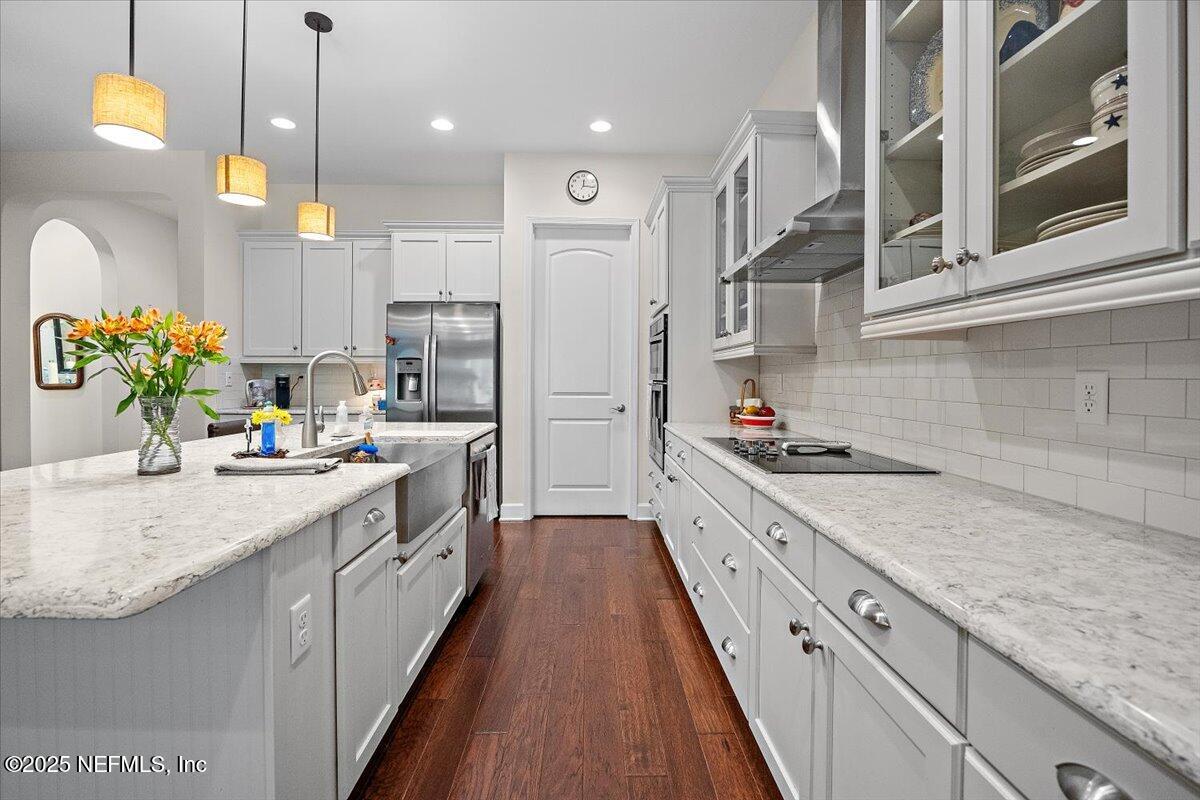 410 WINGSTONE Drive