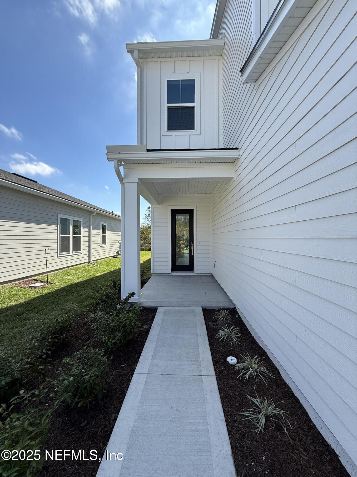 35 MAHOGANY Way