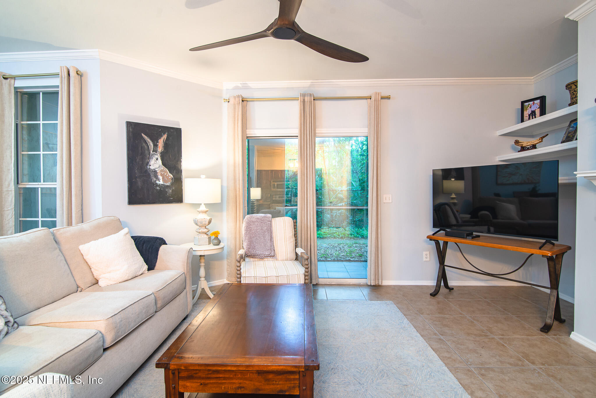 120 VERACRUZ Drive 813