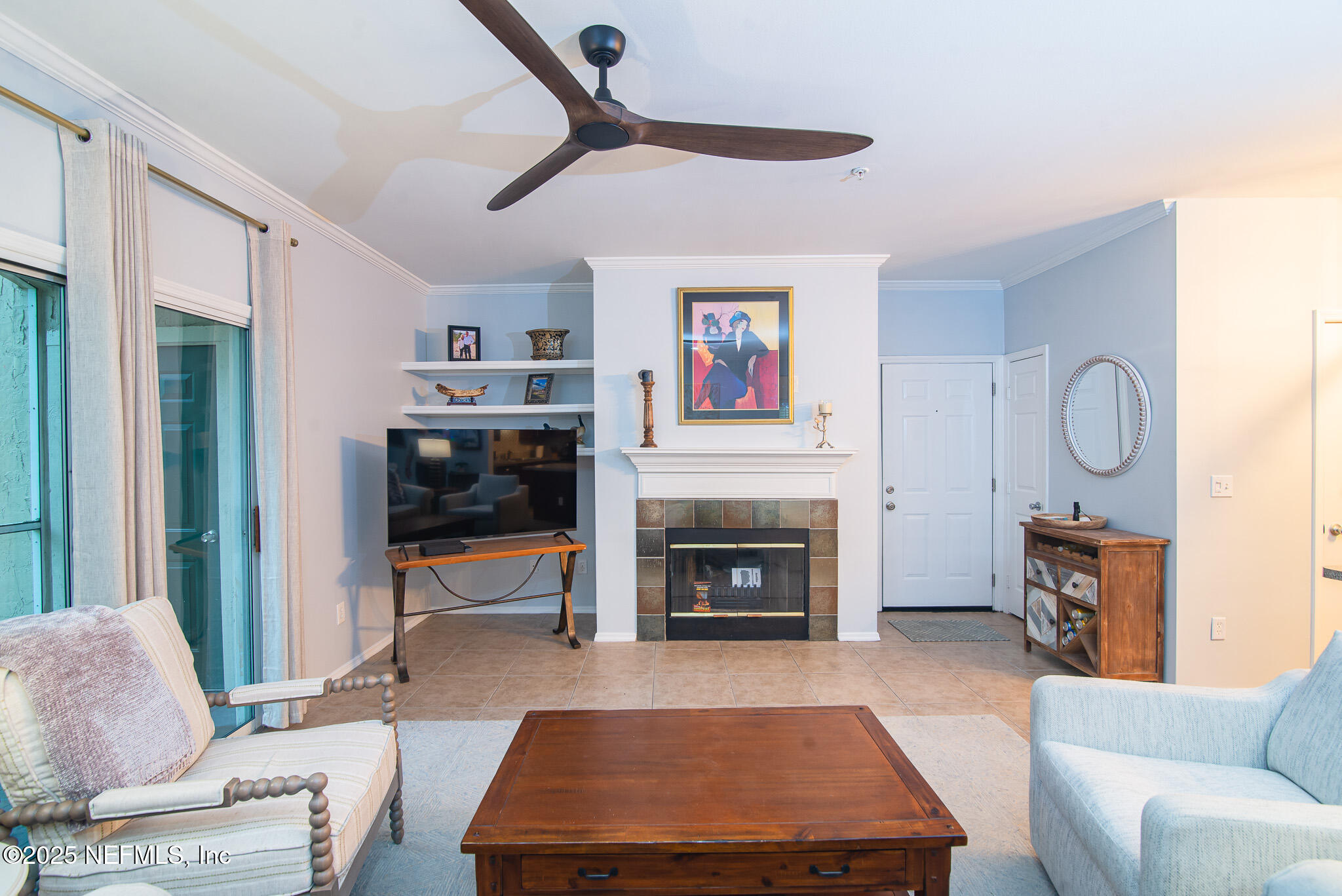 120 VERACRUZ Drive 813