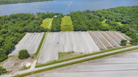 233 E RIVER Road East Palatka FL 32131