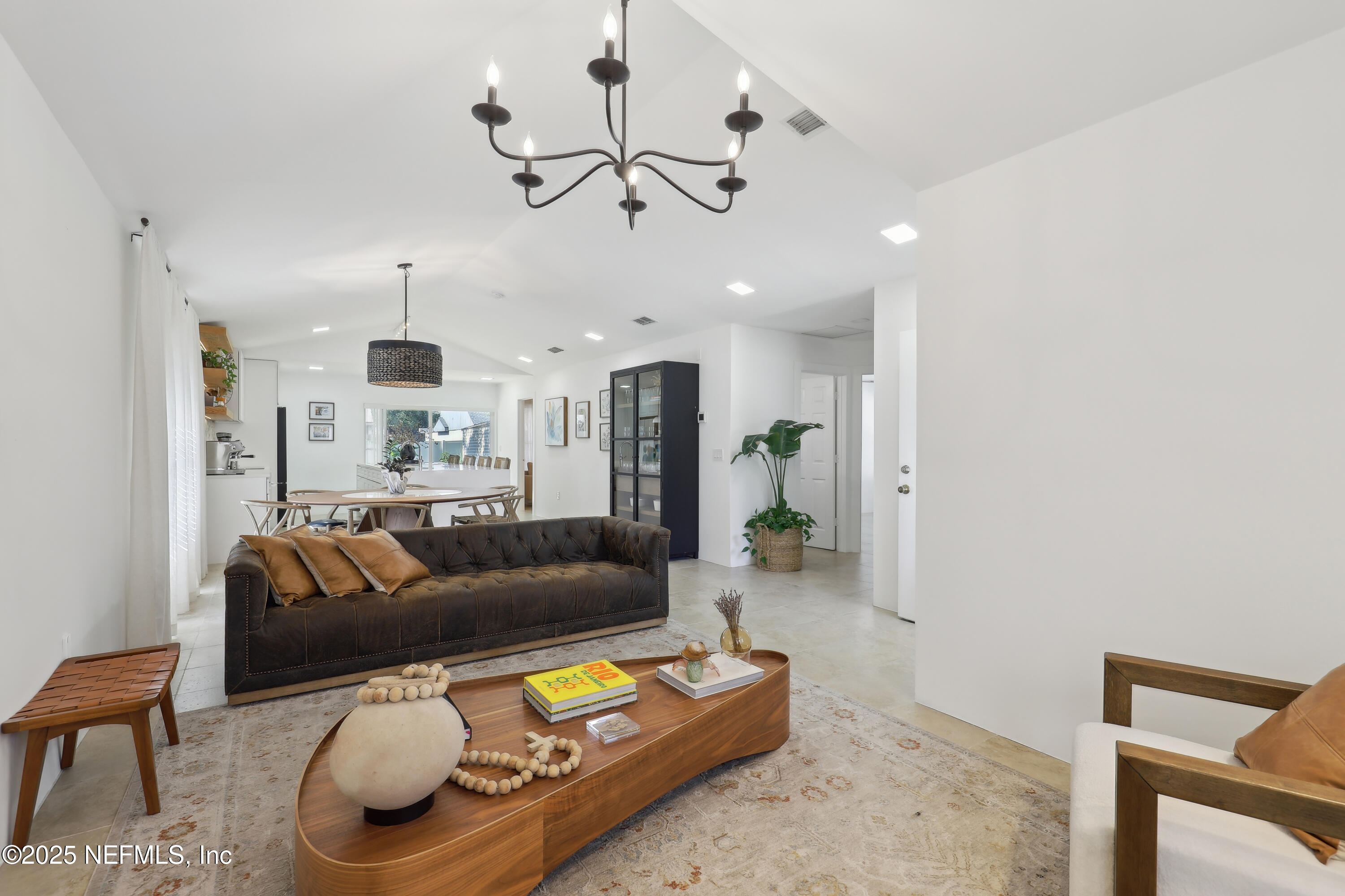 5530 OAK CROSSING Drive