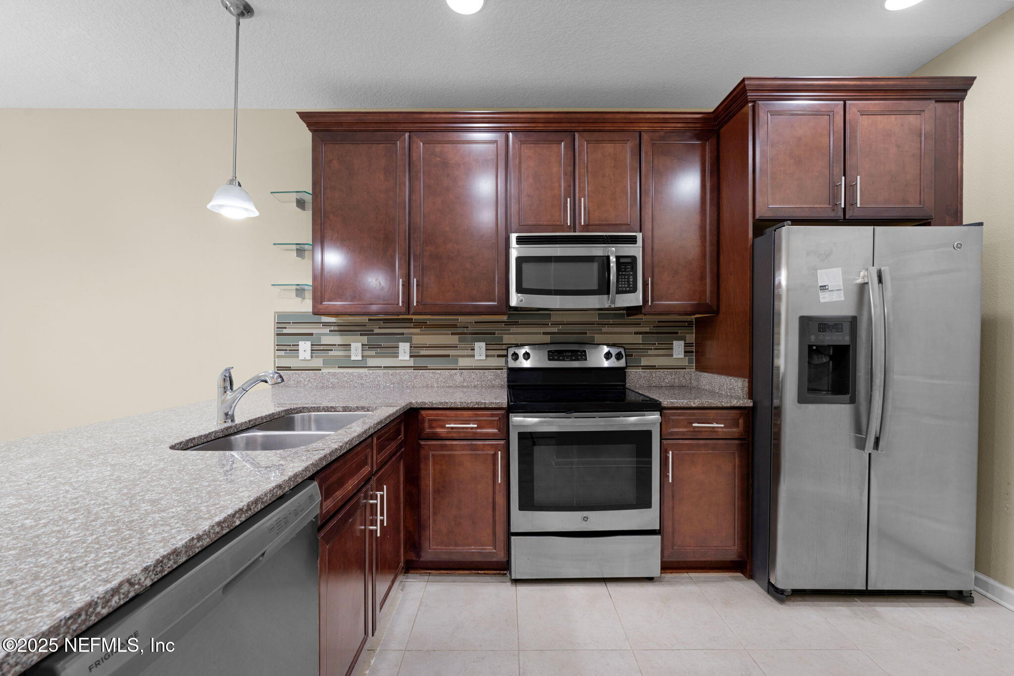 11311 ESTANCIA VILLA Circle 1405