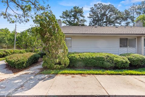 A home in Jacksonville