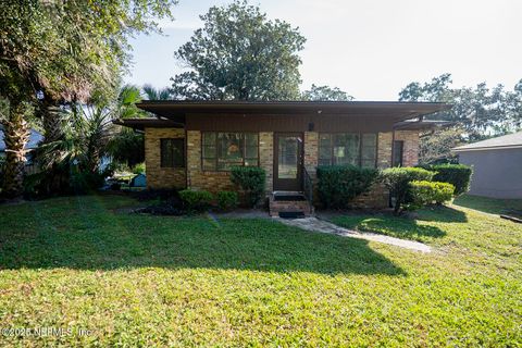 5527 HYDE PARK Circle Jacksonville FL 32210