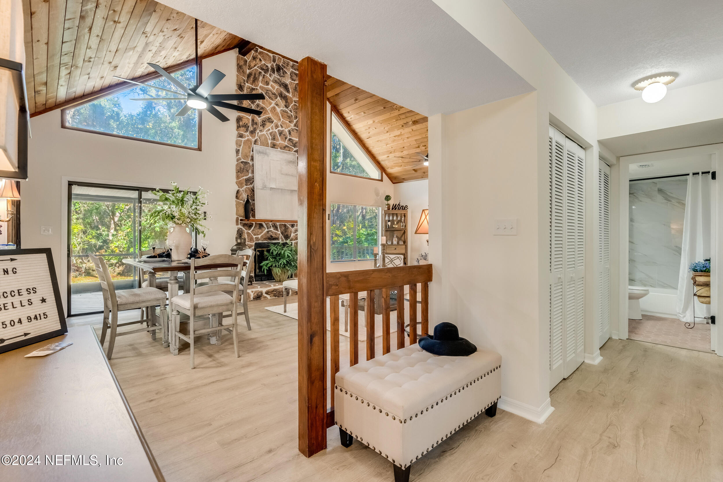 212 RAINTREE Trail