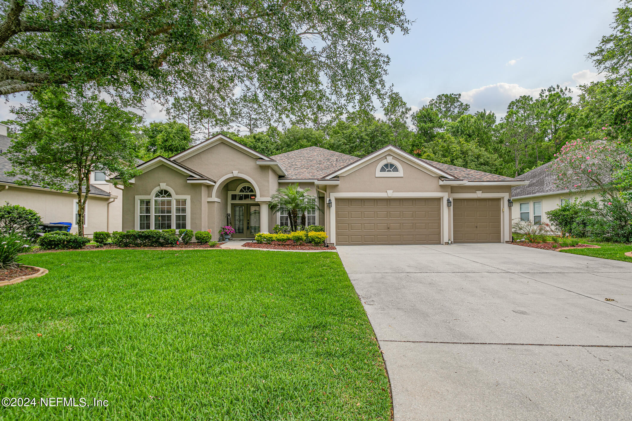 St Johns, FL home for sale located at 155 Lige Branch Lane, St Johns, FL 32259