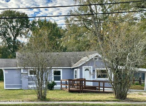 A home in Jacksonville