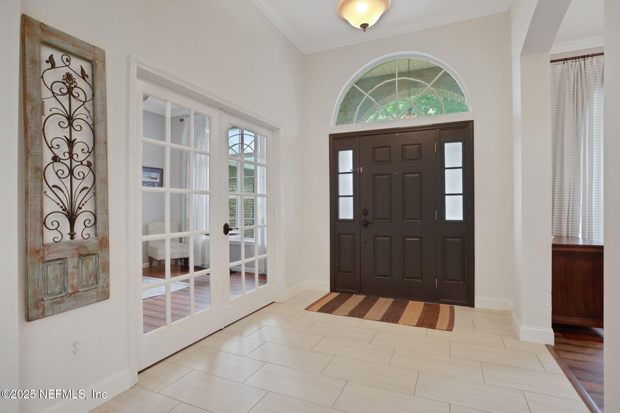 2411 GOLDEN BELL Lane
