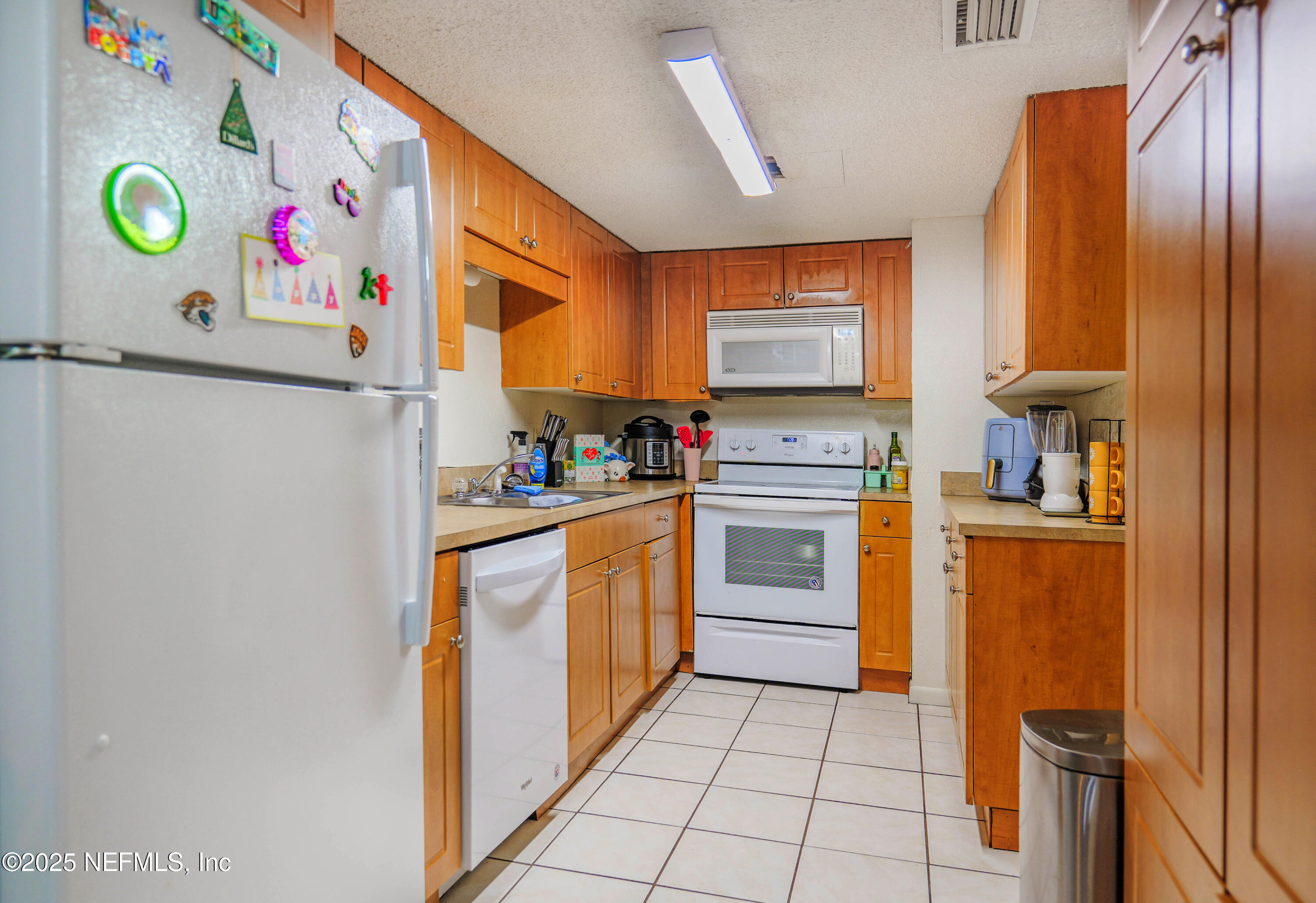 5811 ATLANTIC Boulevard 115