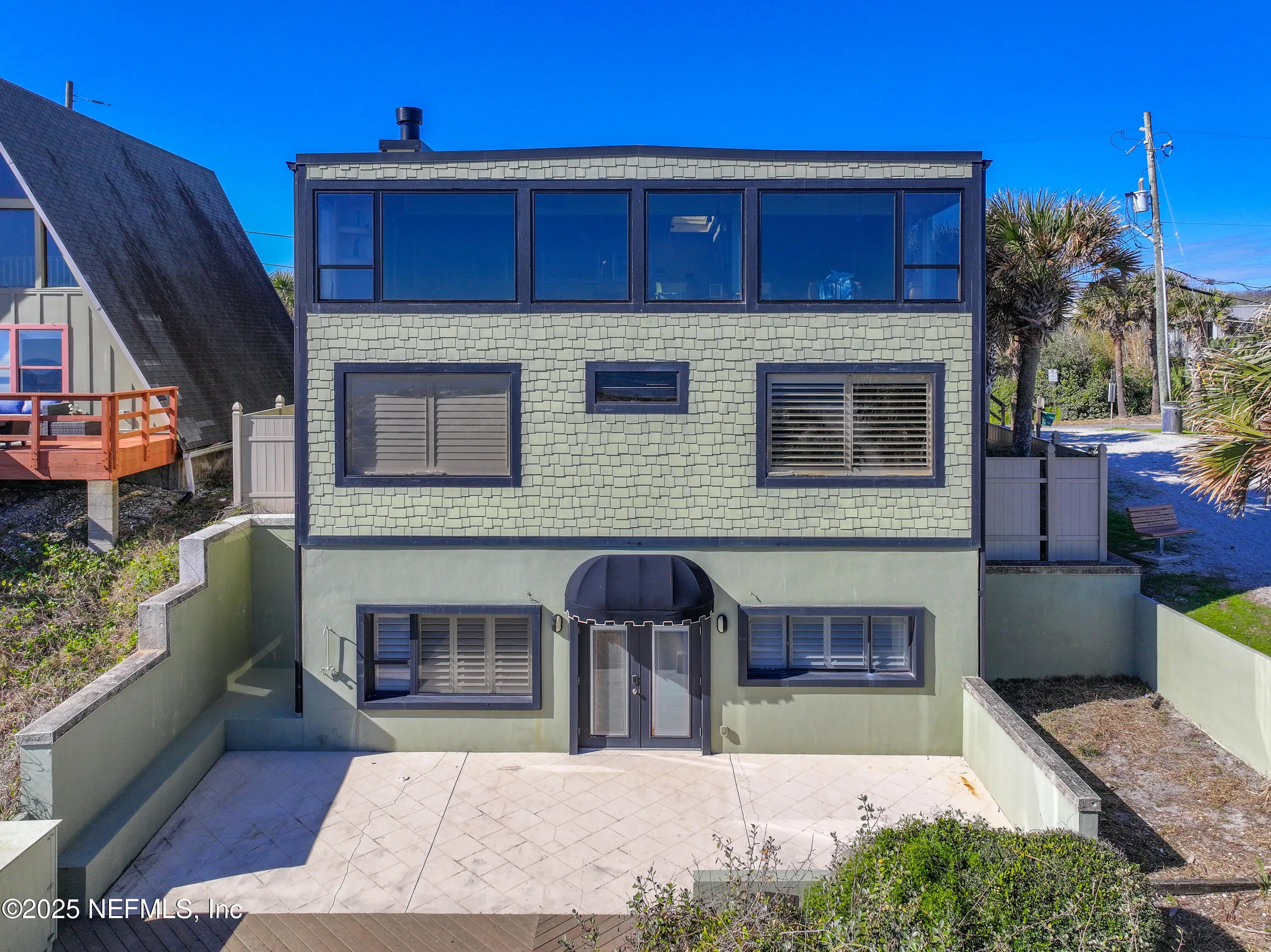 Atlantic Beach, Florida 32233, United States, 3 Bedrooms Bedrooms, ,3 BathroomsBathrooms,Residential,Active,89241