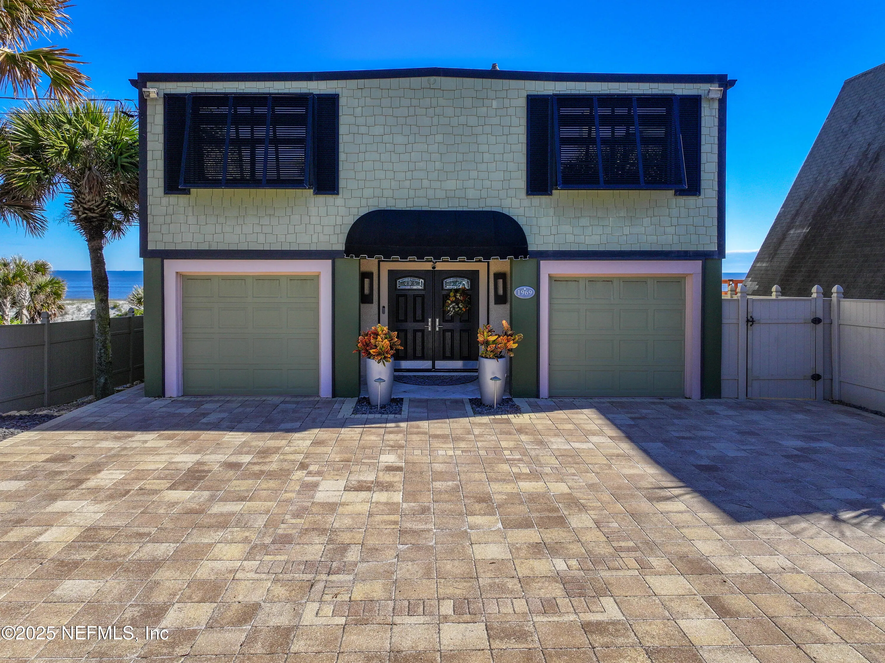 Atlantic Beach, Florida 32233, United States, 3 Bedrooms Bedrooms, ,3 BathroomsBathrooms,Residential,Active,89241