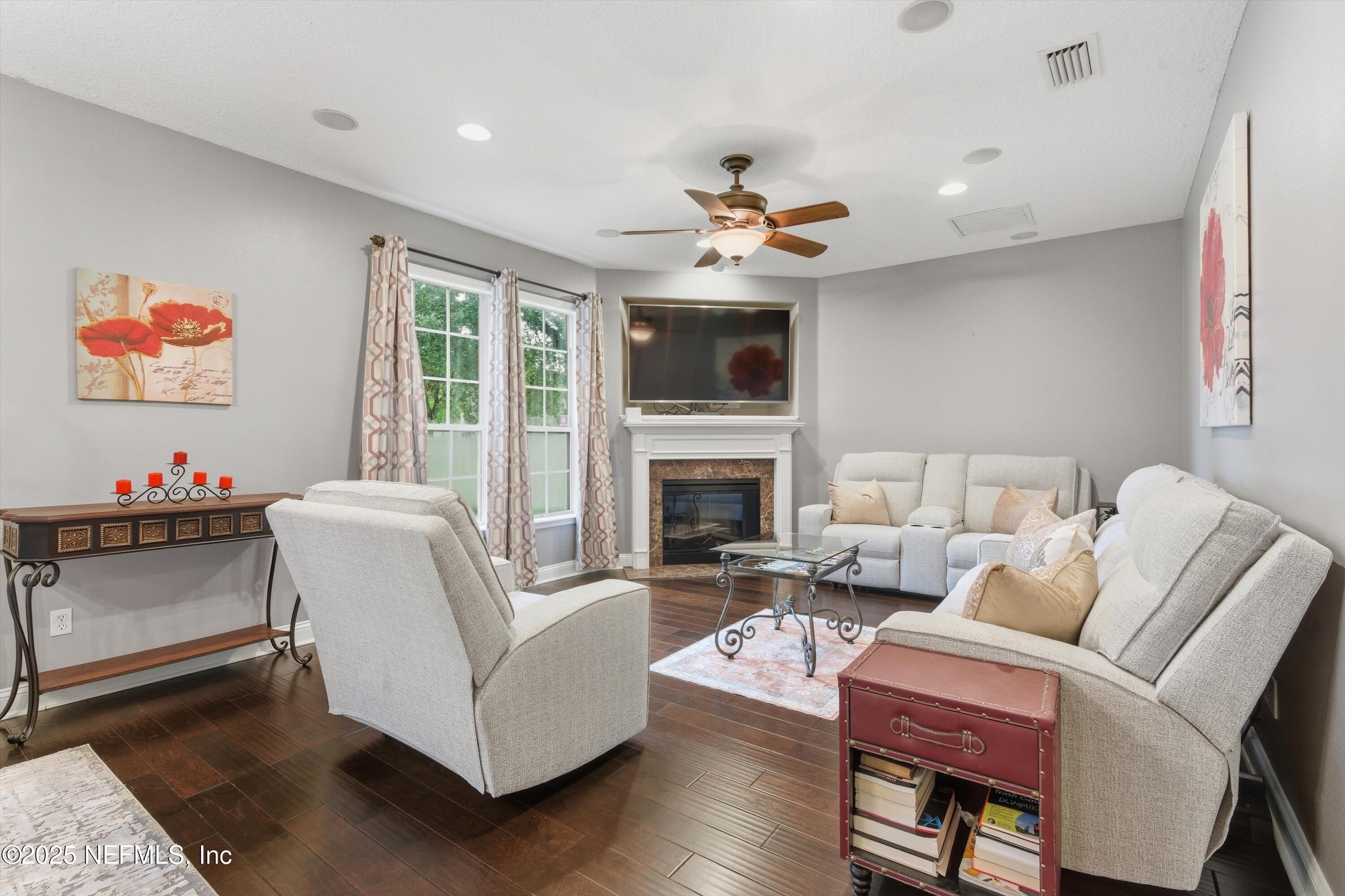 12441 BLACKWATER Court