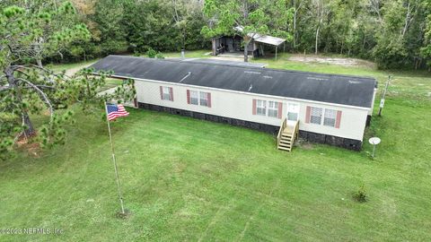 A home in Lawtey