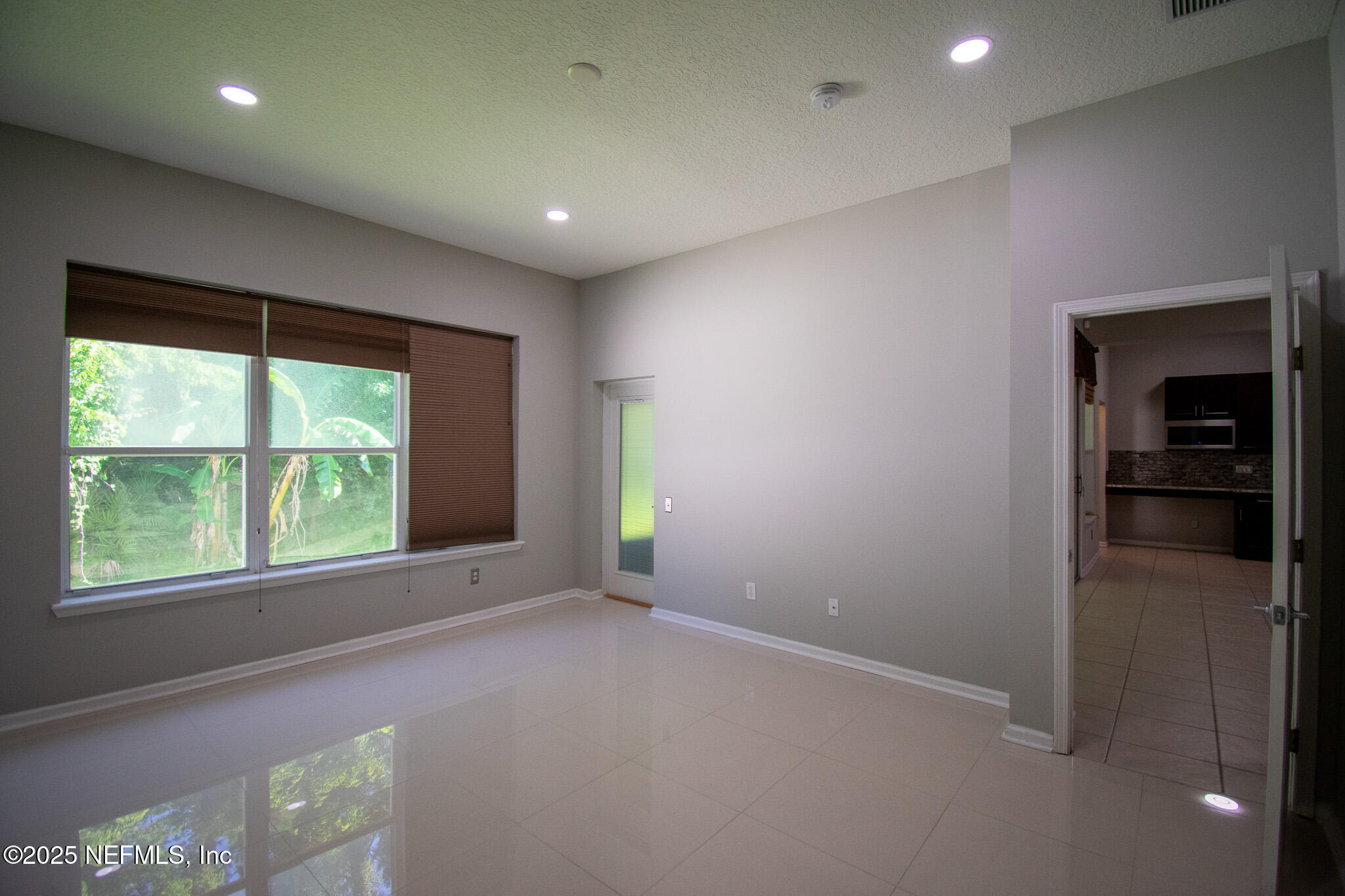 10557 ROUNDWOOD GLEN Court