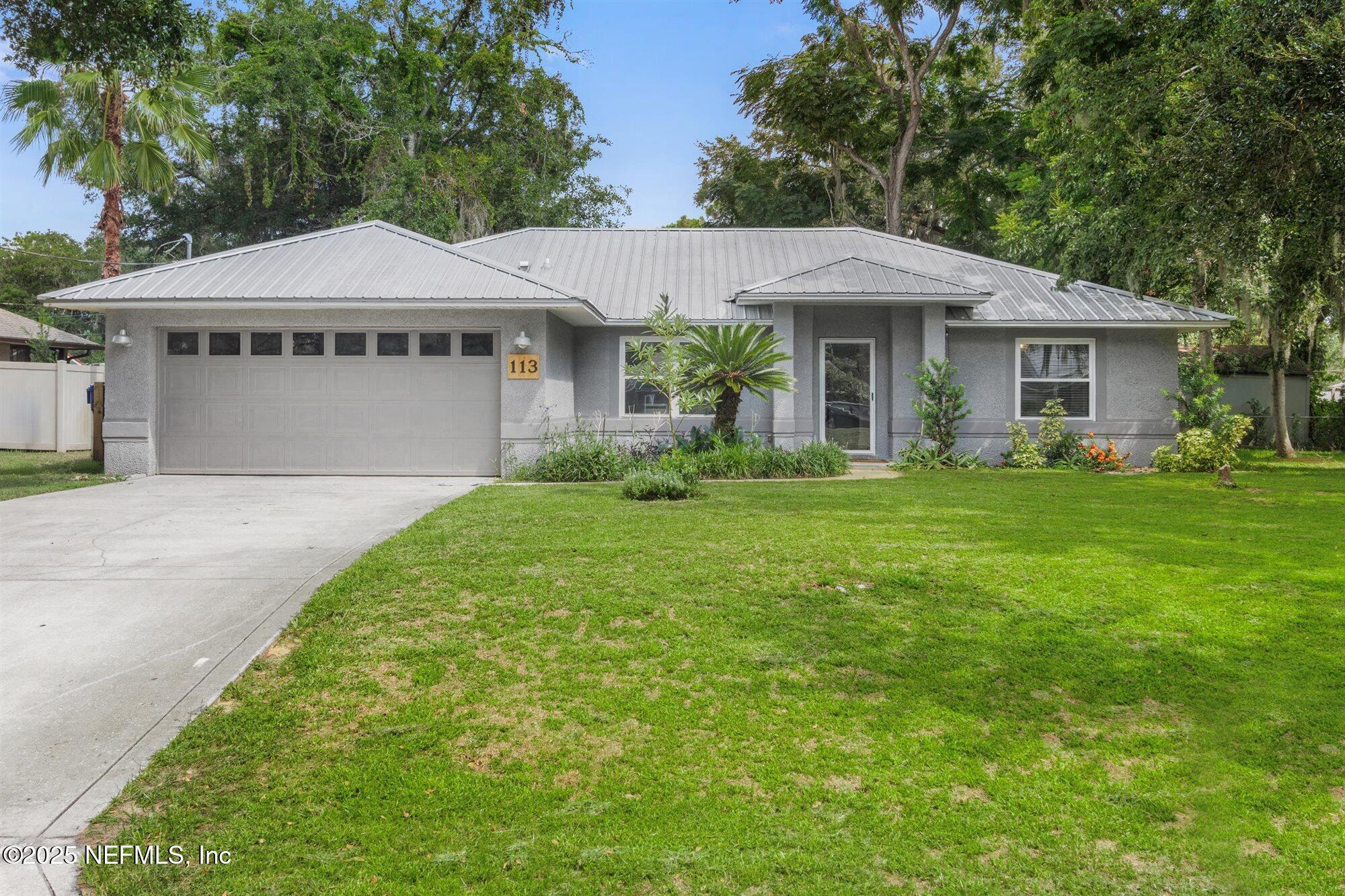 113 MOHEGAN Road