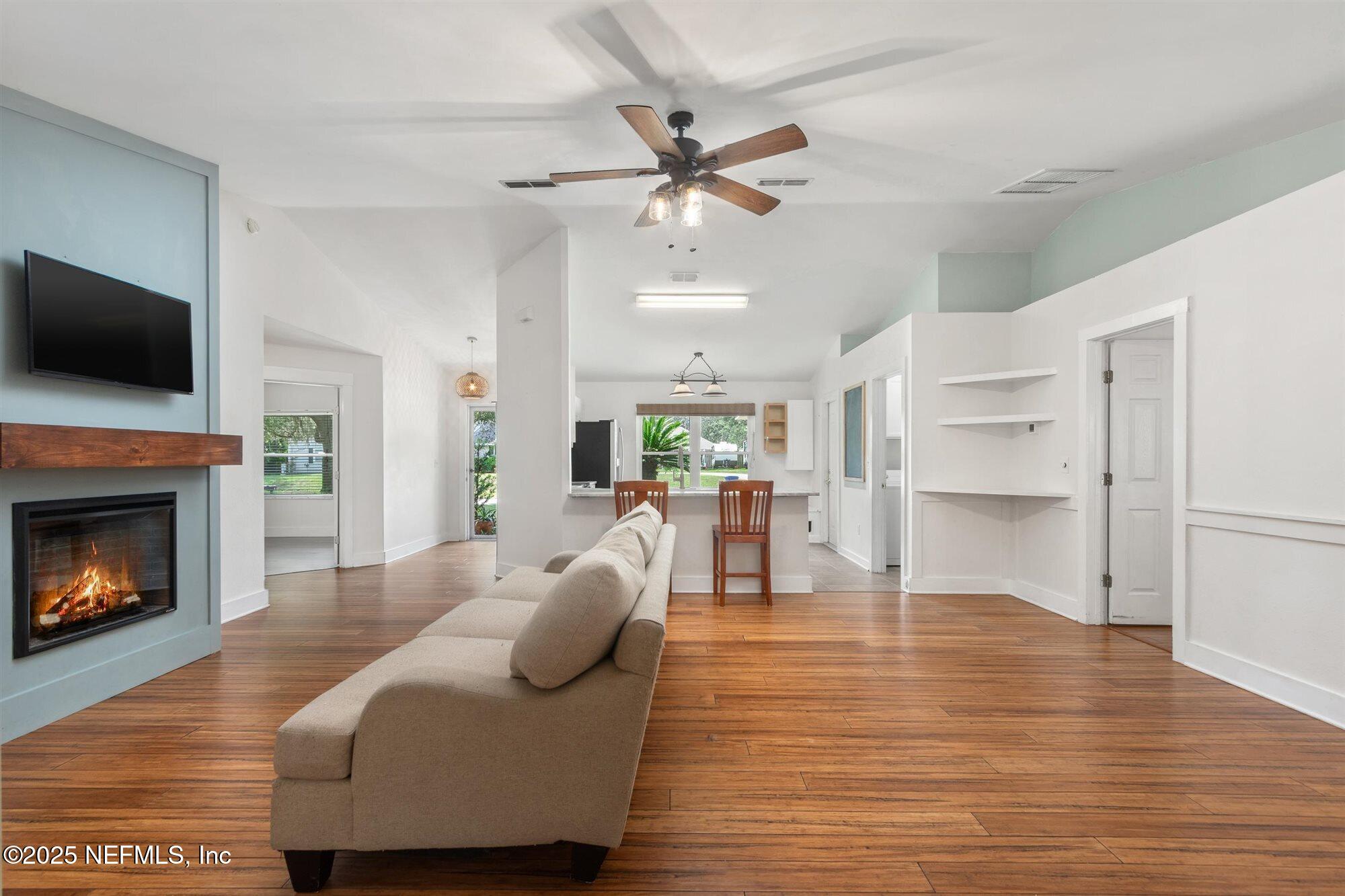 113 MOHEGAN Road
