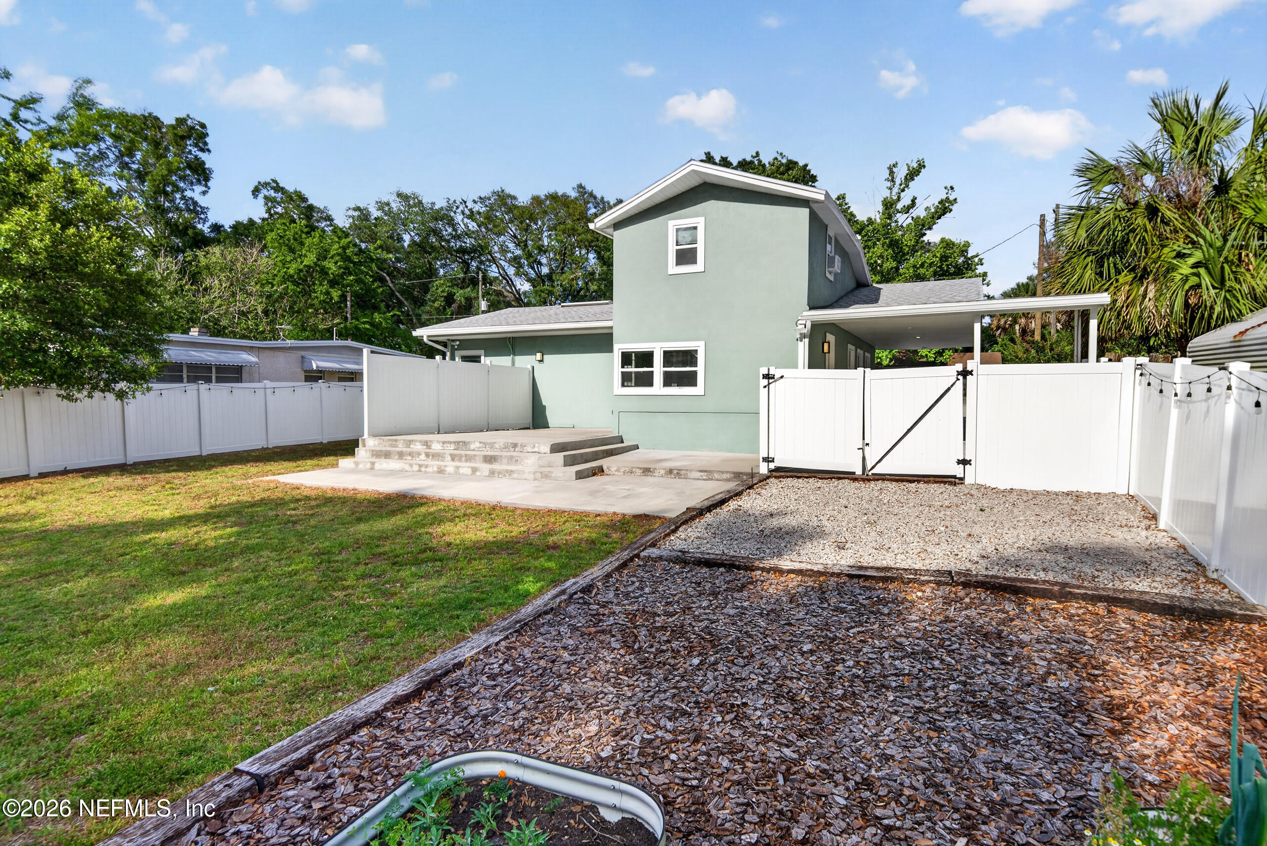 1364 DOMAS Drive