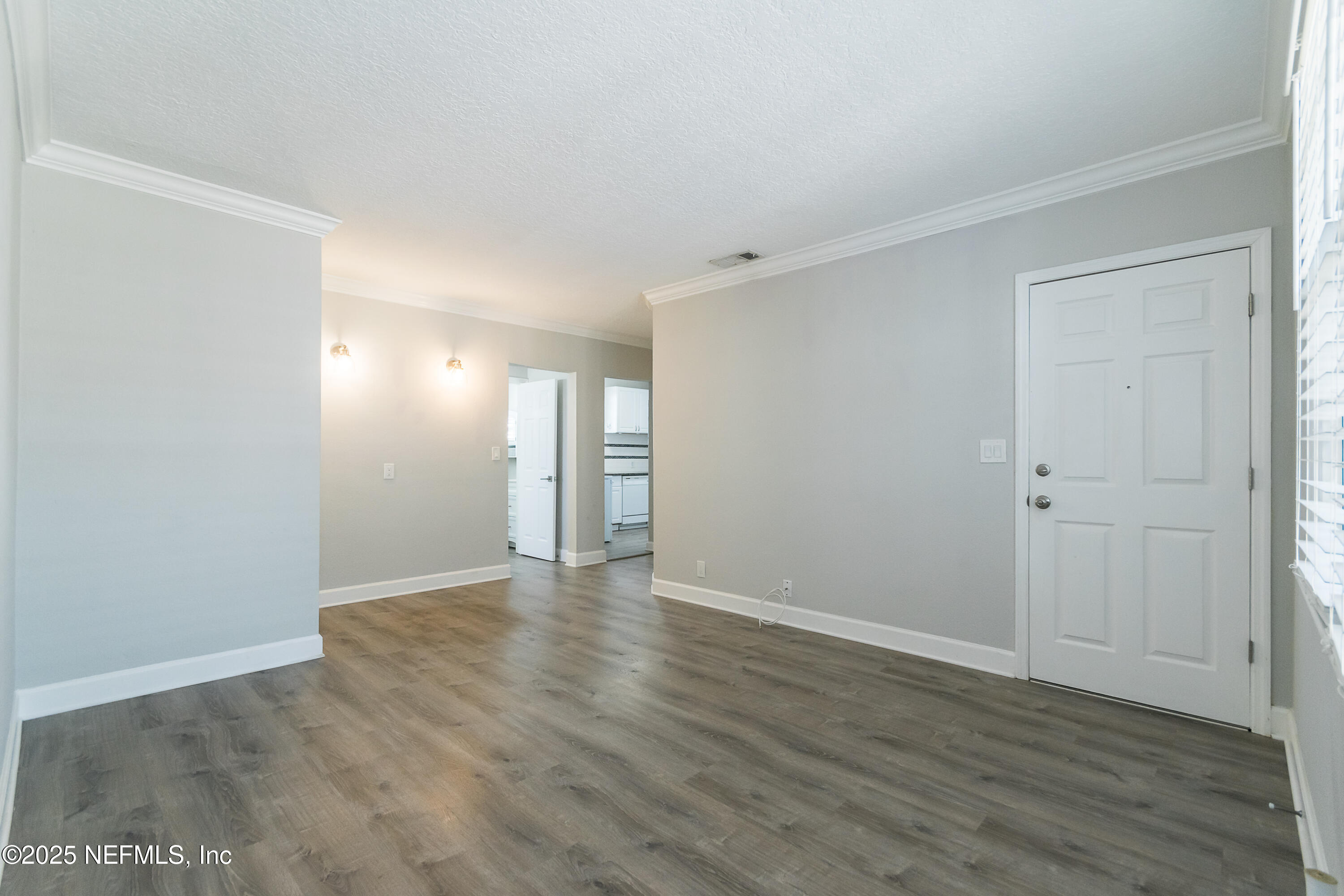 319 1ST Avenue N 2-E