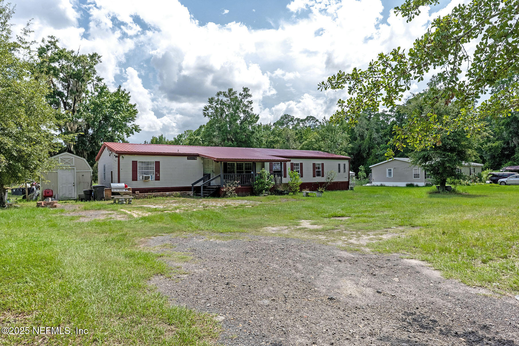 18280 MAXVILLE-MIDDLEBURG Road