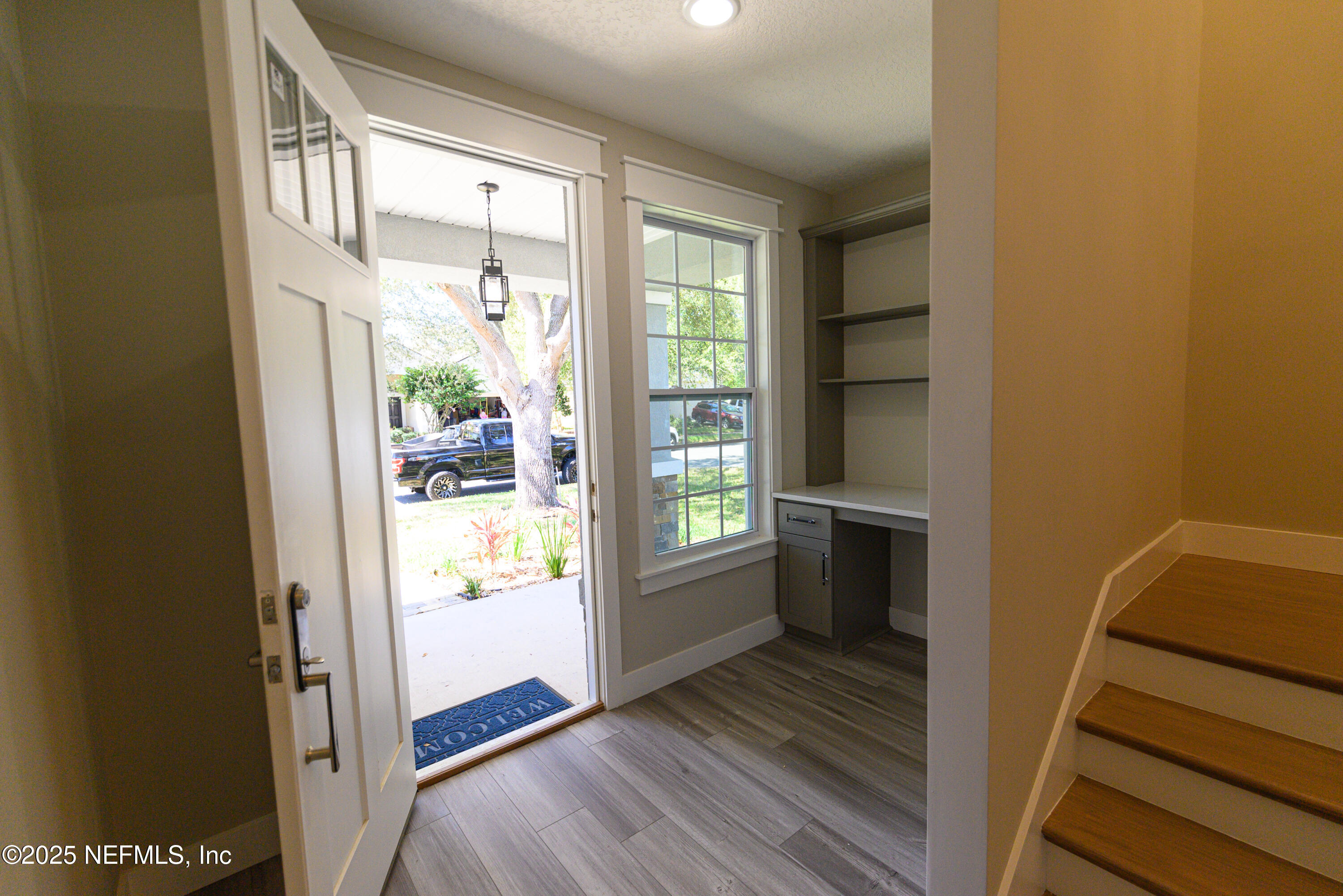 703 BELLSHIRE Drive