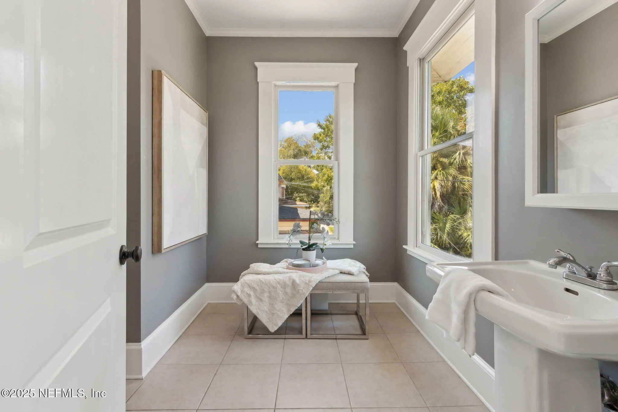 Jacksonville, Florida 32204, United States, 5 Bedrooms Bedrooms, ,5 BathroomsBathrooms,Residential,Pending,213604