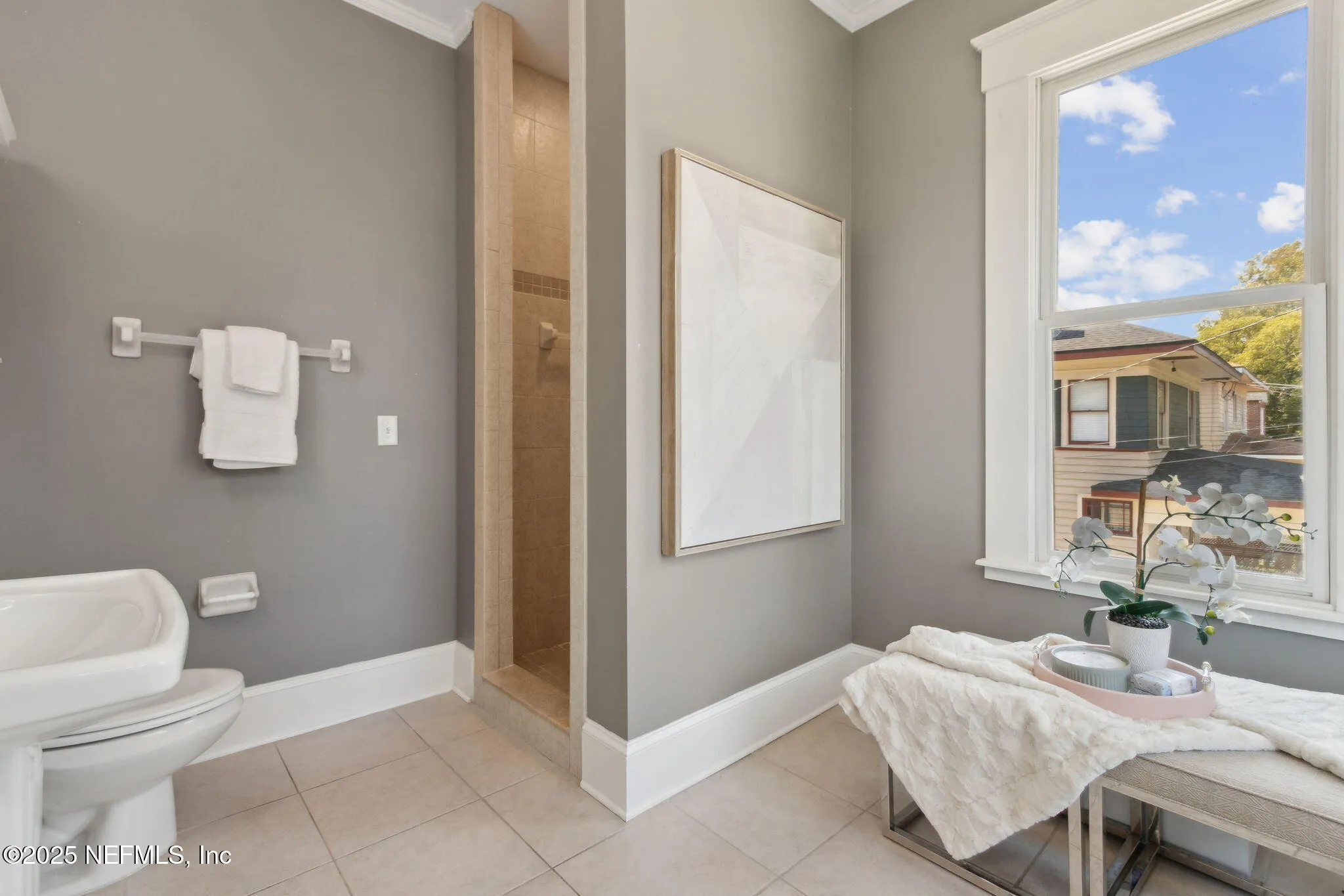 Jacksonville, Florida 32204, United States, 5 Bedrooms Bedrooms, ,5 BathroomsBathrooms,Residential,Pending,213604