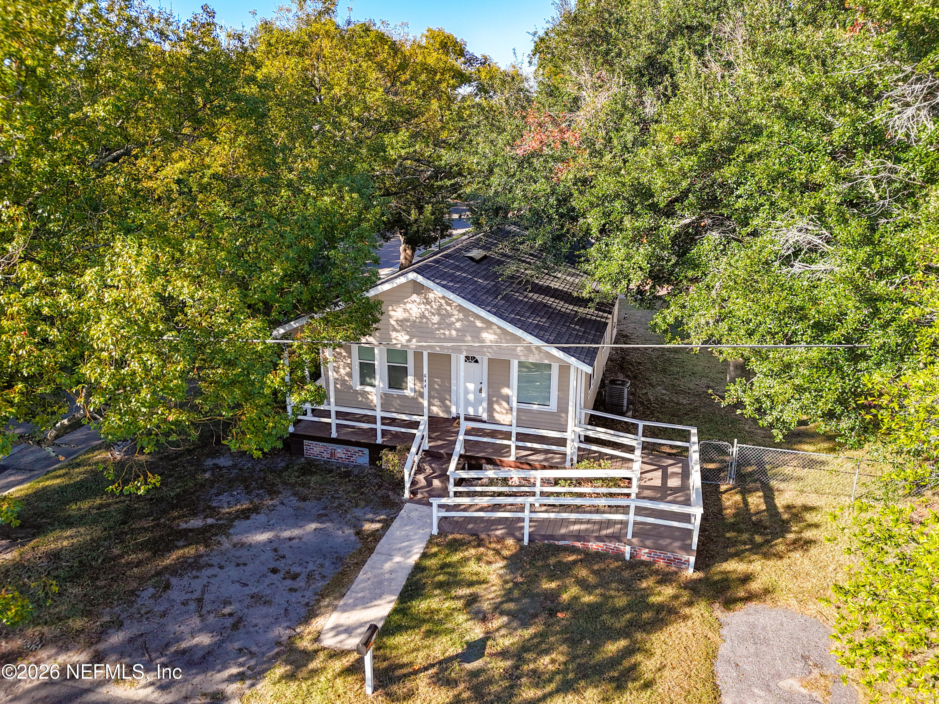 644 WILLOW BRANCH Avenue