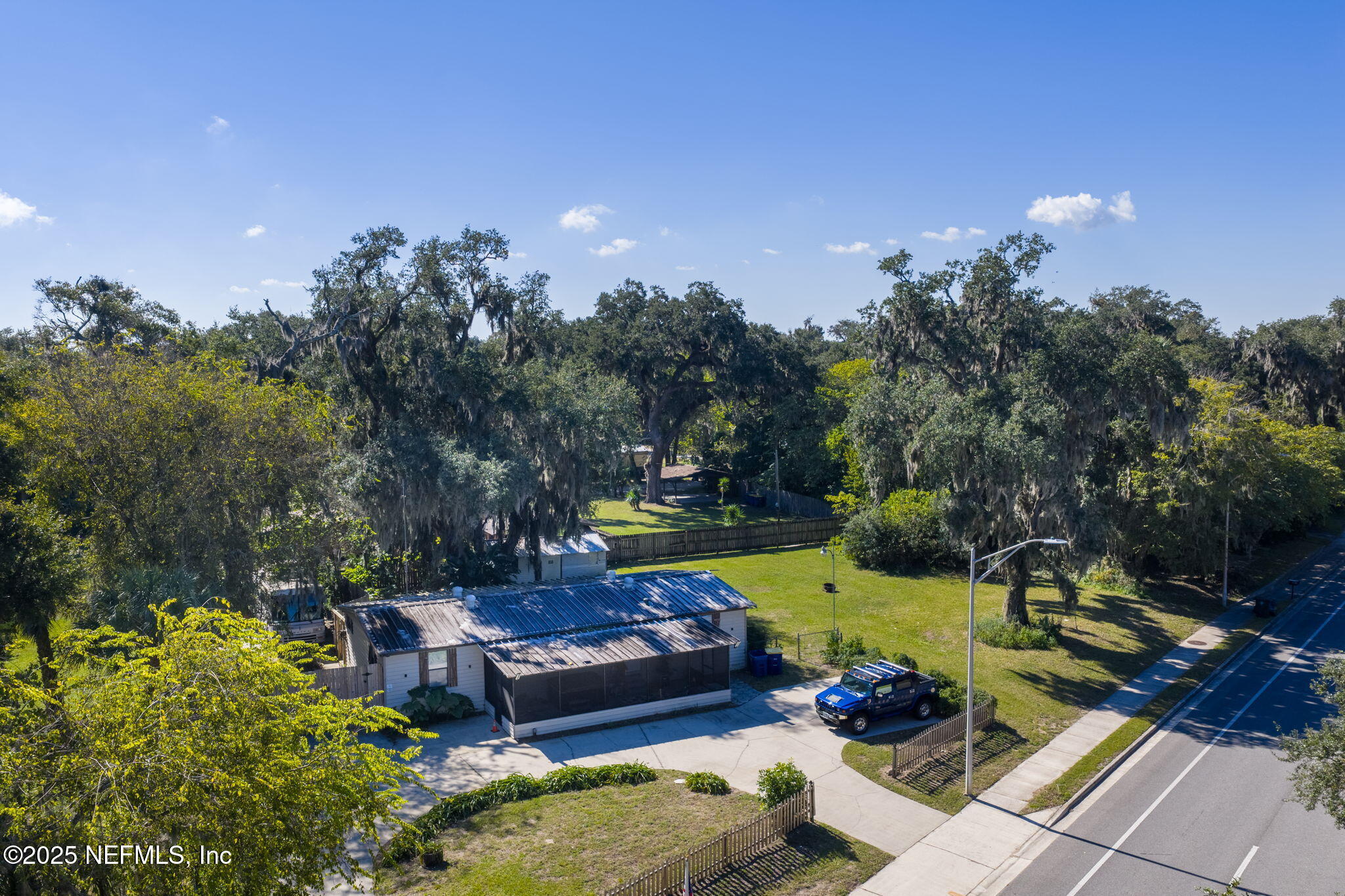 942 WONDERWOOD Drive