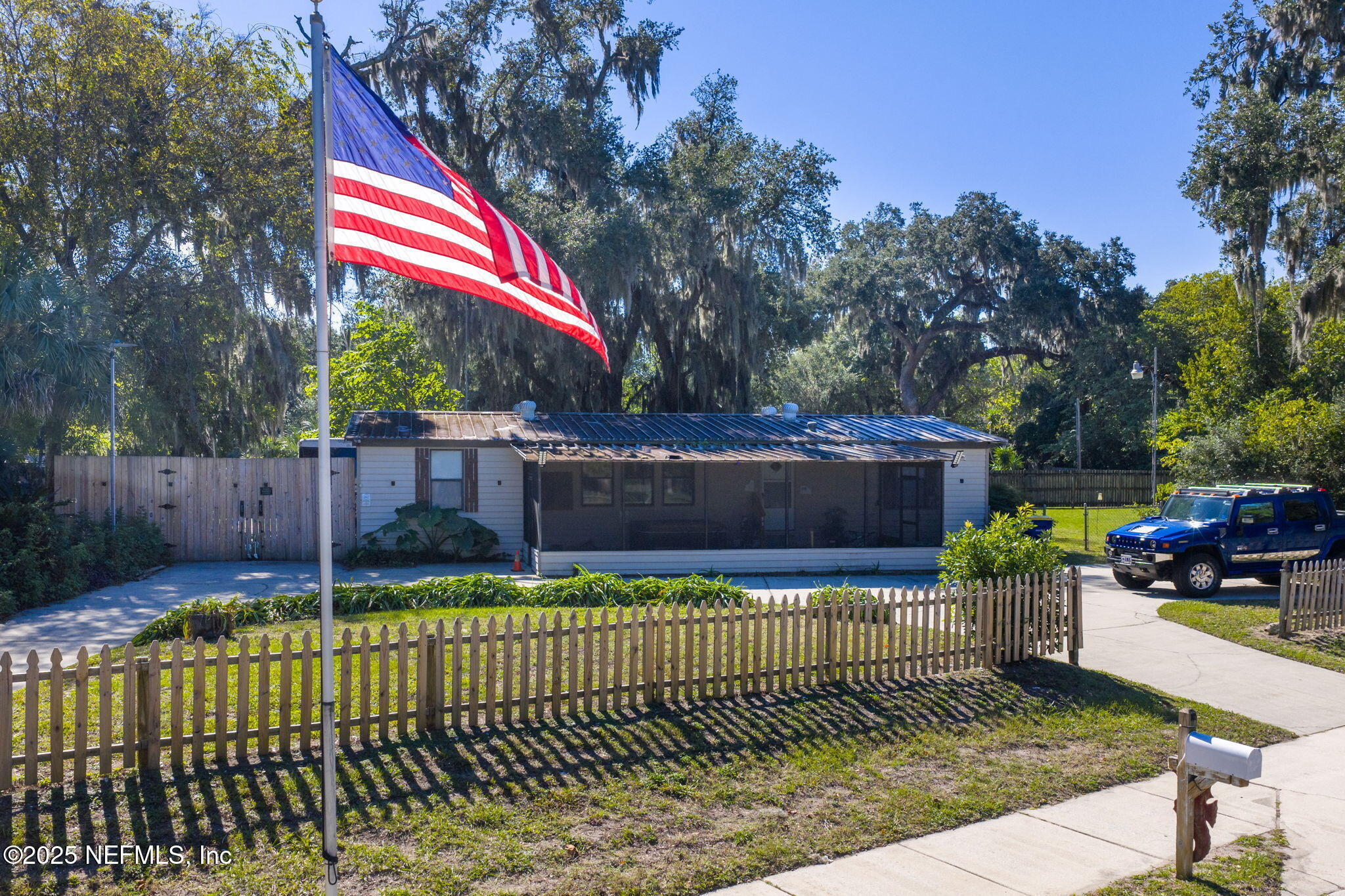 942 WONDERWOOD Drive