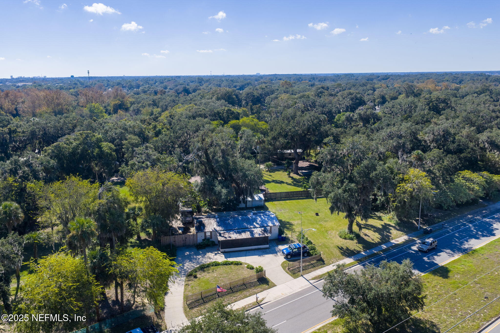 942 WONDERWOOD Drive