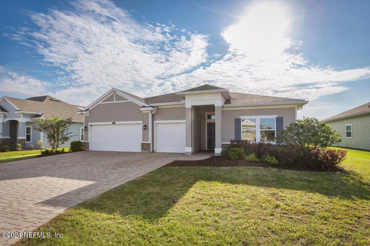 Jacksonville, FL home for sale located at 7237 Longleaf Branch Drive, Jacksonville, FL 32222