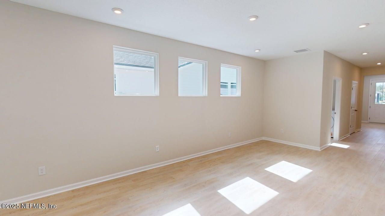 160 APPALACHIAN Trail