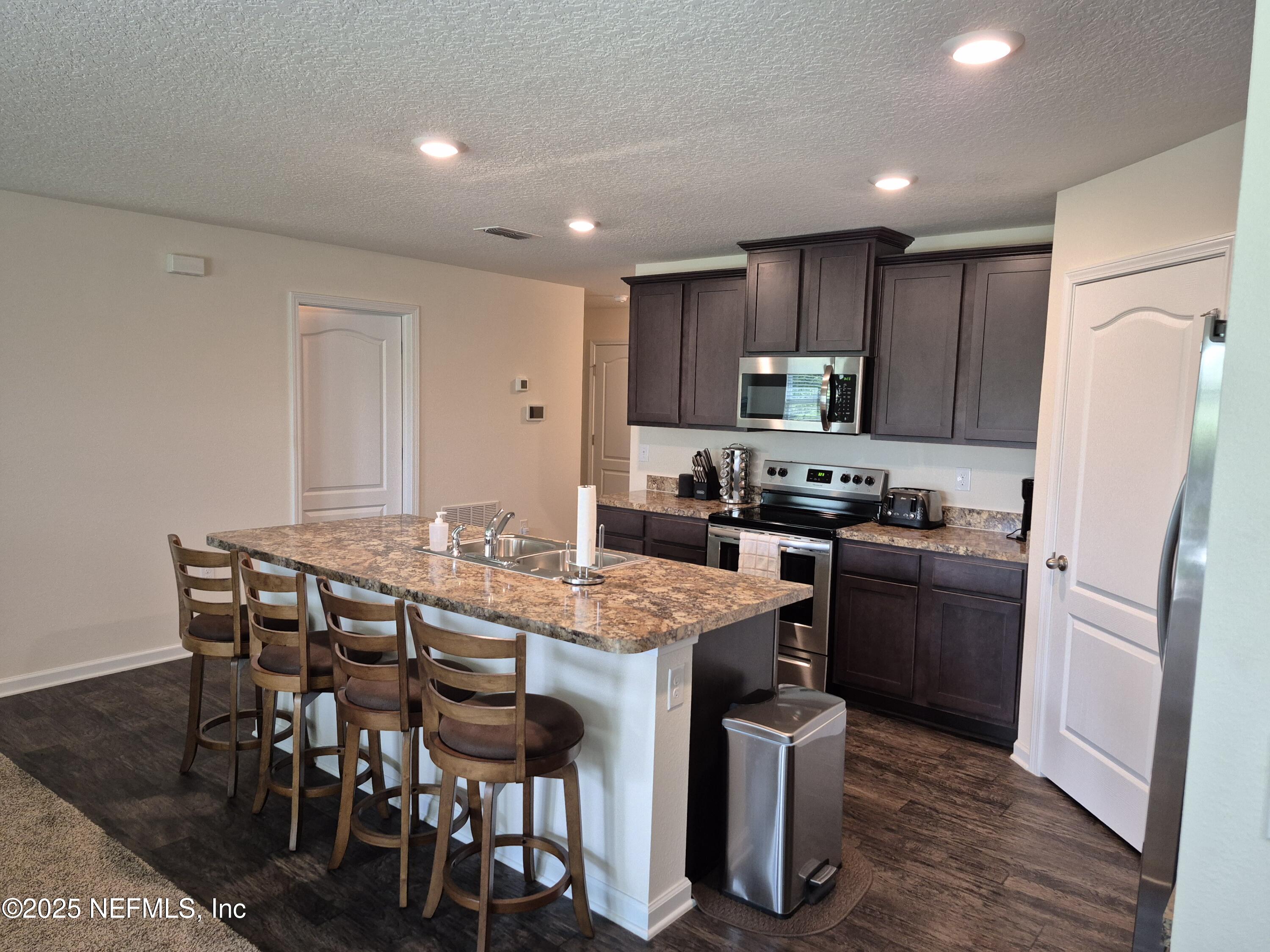 2420 COLD STREAM Lane