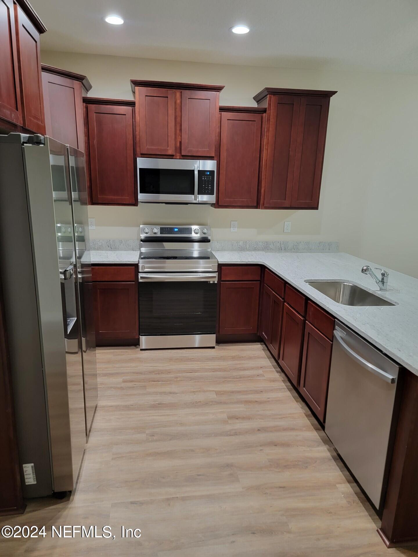 4148 QUIET CREEK Loop 132